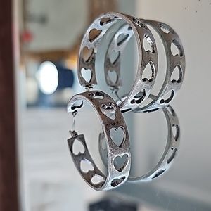 Earrings hoops stainless steel with open hearts 1.5" "521